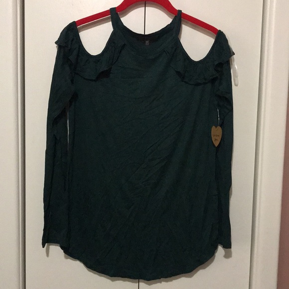 Cold shoulder top - Picture 2 of 4